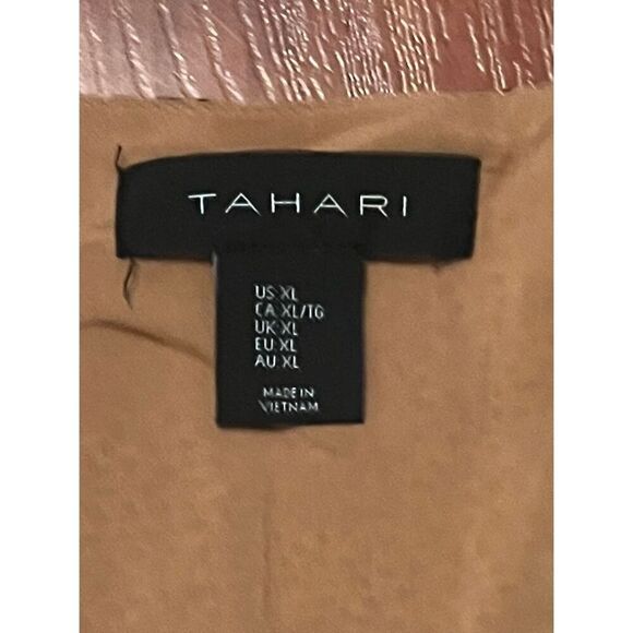 NWOT. TAHARI long sleeve Dress size XL. - Picture 3 of 10